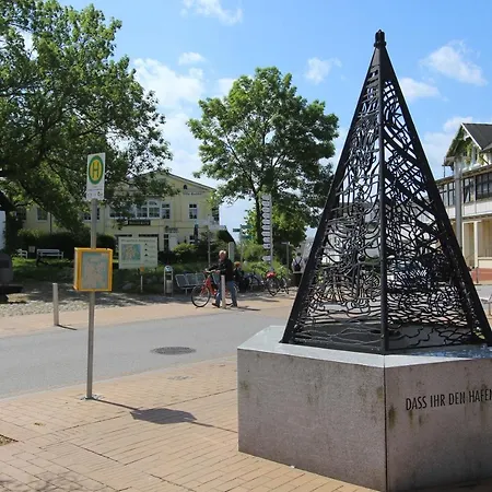 Apartment Strandmuschel 08 *